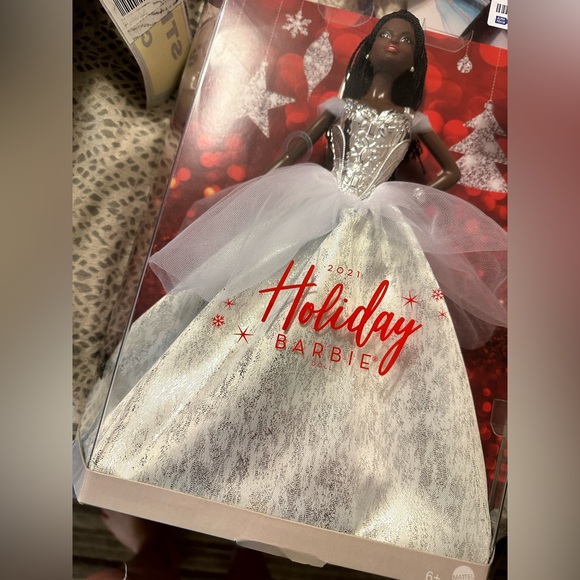 Holiday Barbie AA nib 2021 - Picture 1 of 8